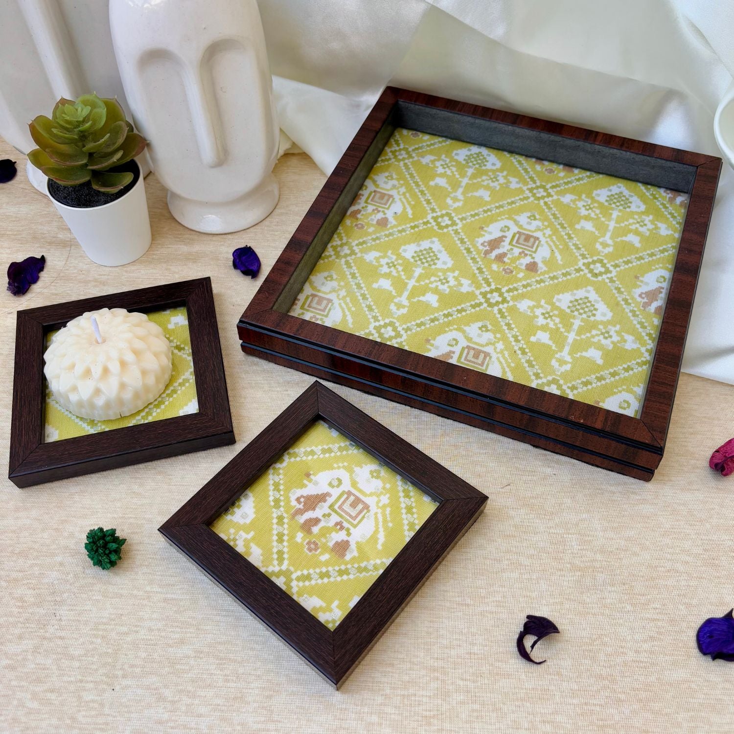 Sophisticated Lime Green Patola tray and coaster set, blending traditional artistry with modern luxury for elite gifting.