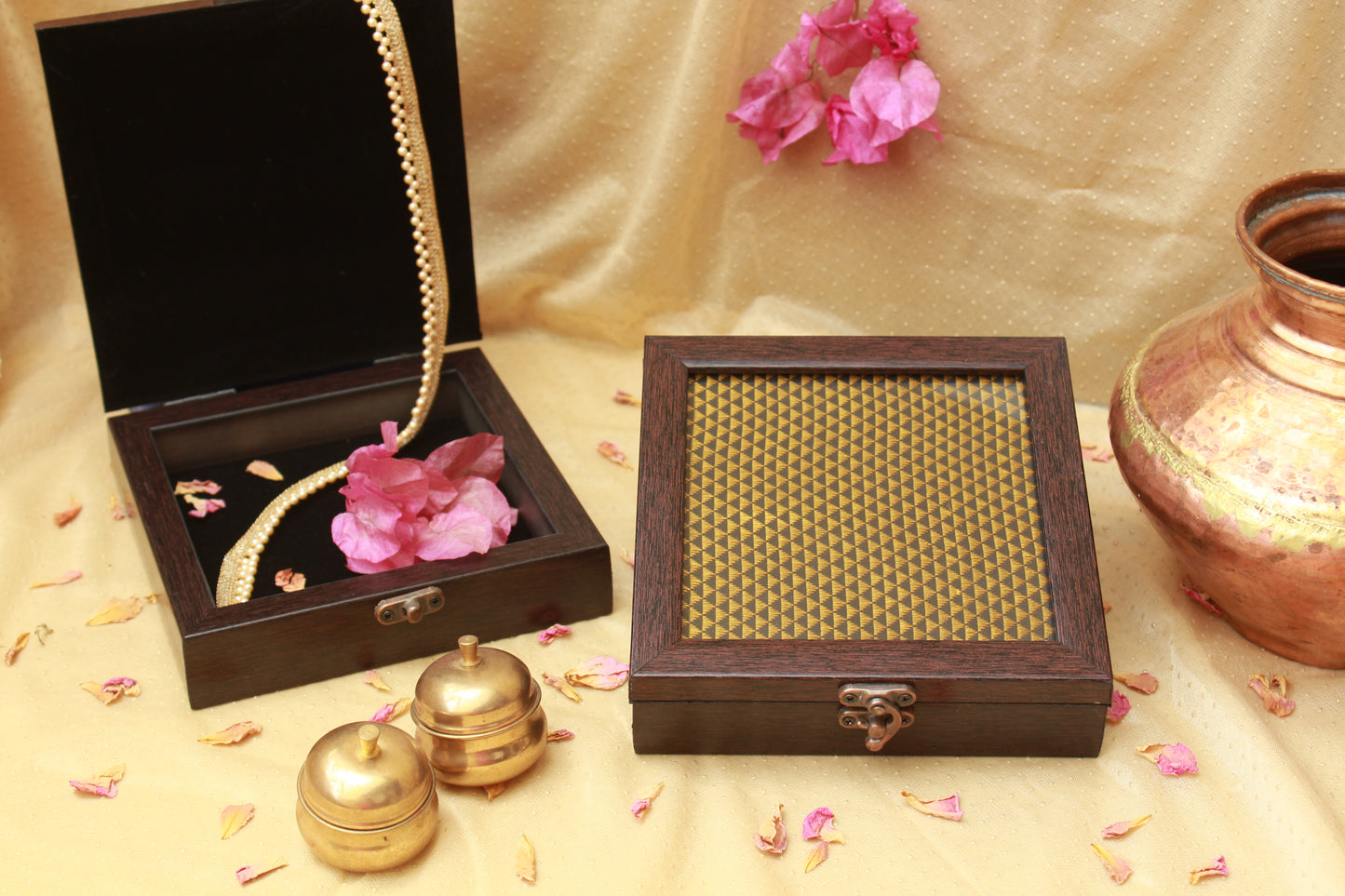 Green Khunn Jewellery Box