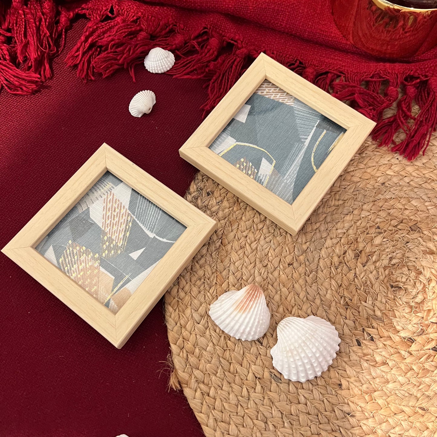 KAPAAS Grey Abstract Coasters (Set of 2)