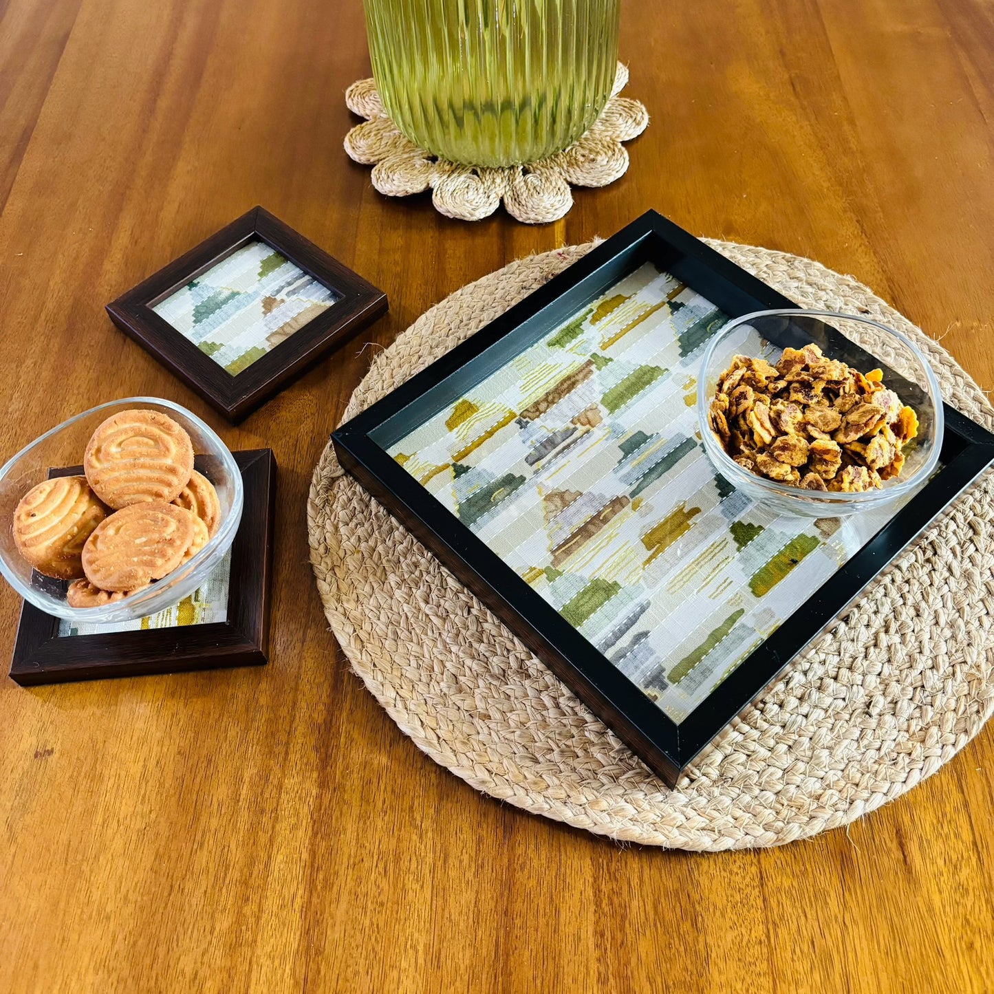 Green Trikon Square Tray and Coaster Set