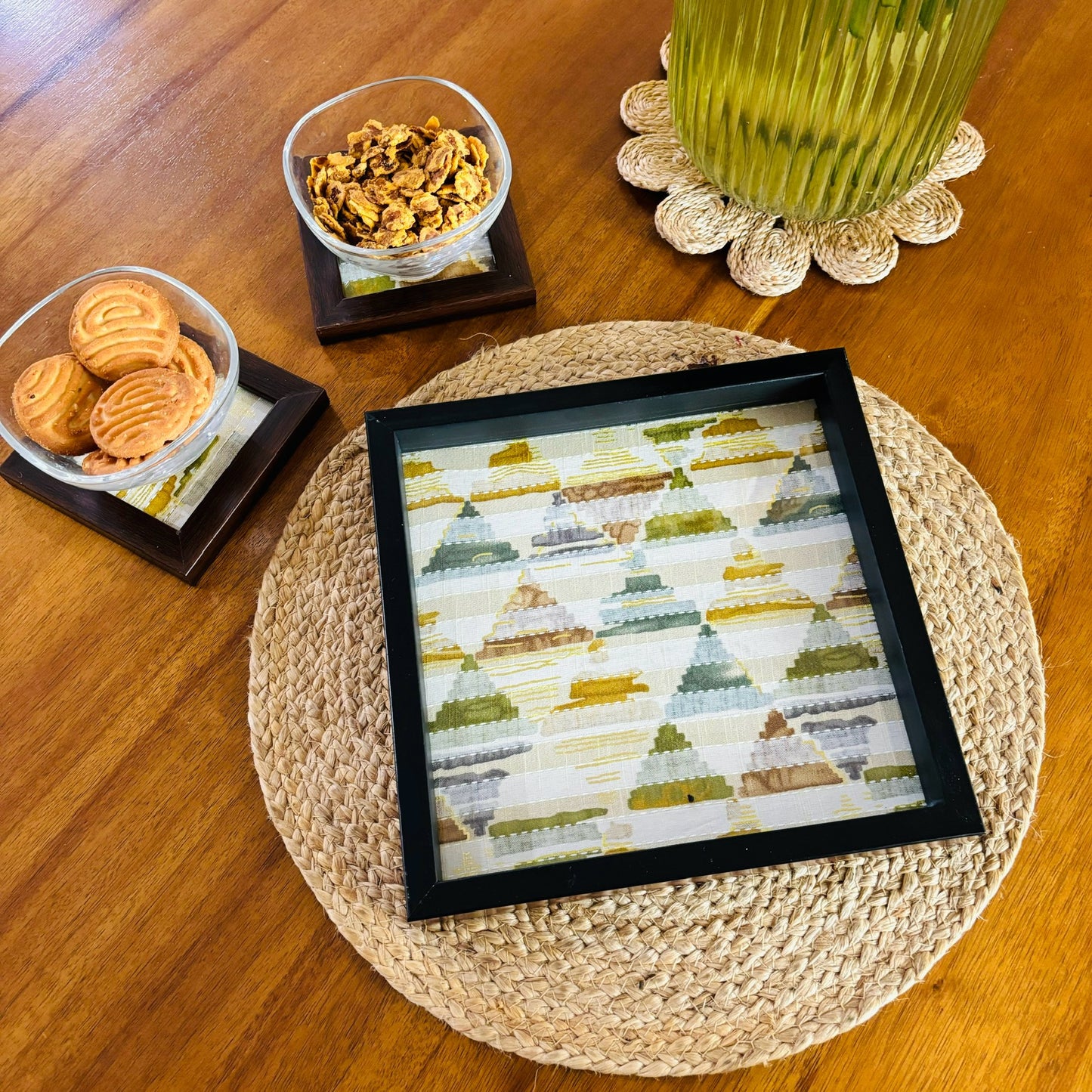 Green Trikon Square Tray and Coaster Set