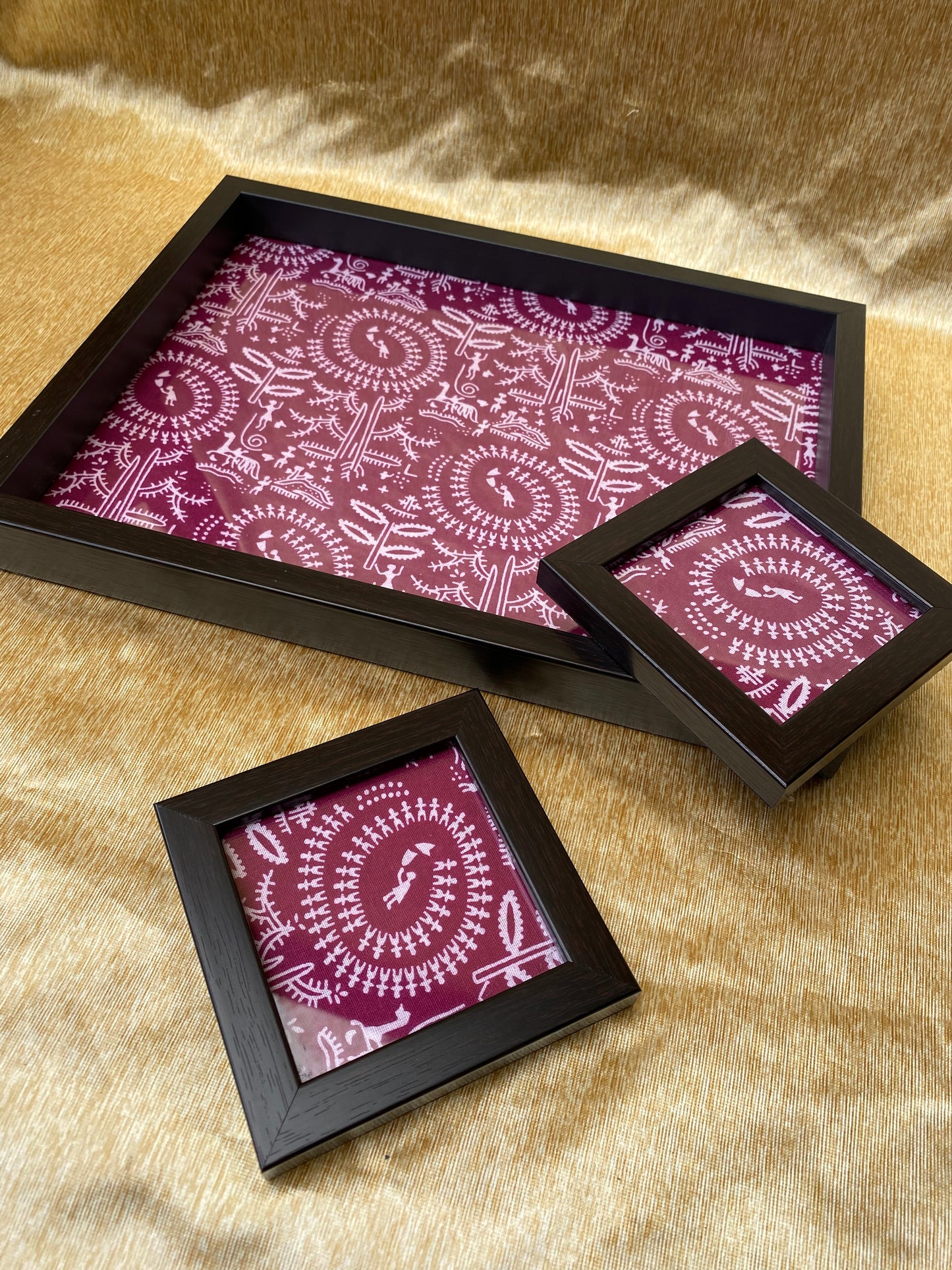 Mulberry Warli Tray and Coaster Set