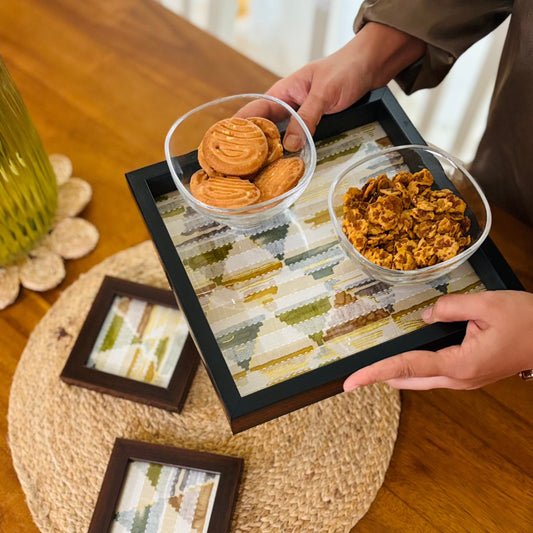 Green Trikon Square Tray and Coaster Set