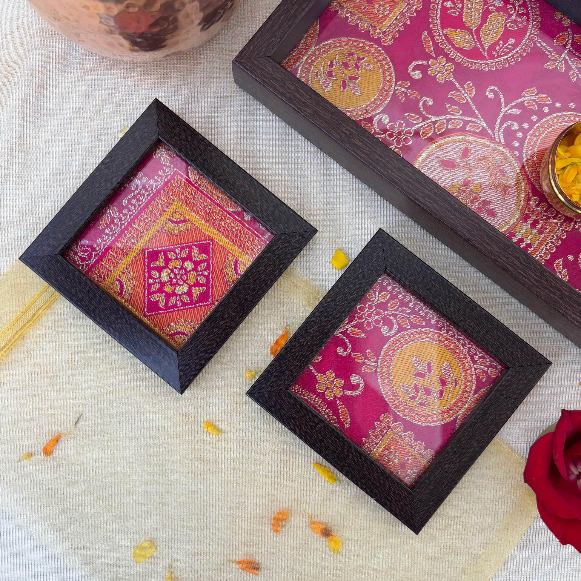 premium coasters for dining and coffee table
festive coasters for Diwali and gatherings
luxury coasters for gifting and home déco
