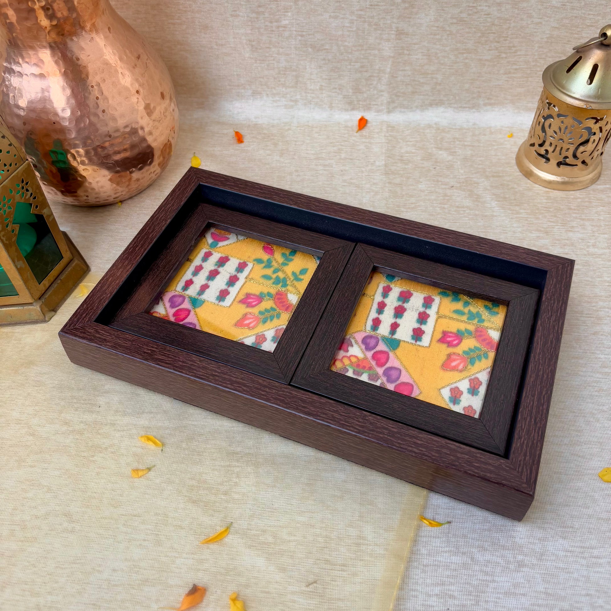 luxury floral serveware tray and coaster set
soft aesthetic floral tray set for home styling
loral serving tray with matching coasters India
